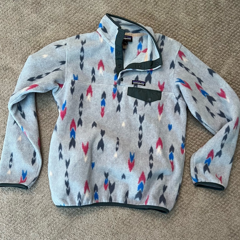 Patagonia Women's Gray Patterned Fleece Pullover